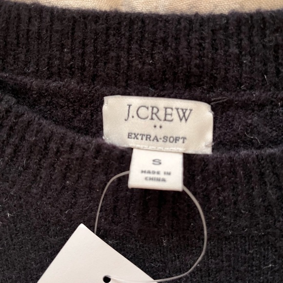 J. Crew Extra Soft Sweater - Picture 4 of 4